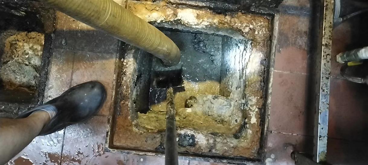 上饶污水池清理一般都有毒气，怎么预防中毒呢？